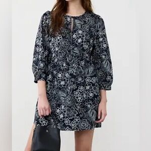 Banana Republic Navy and White Floral Dress NWT